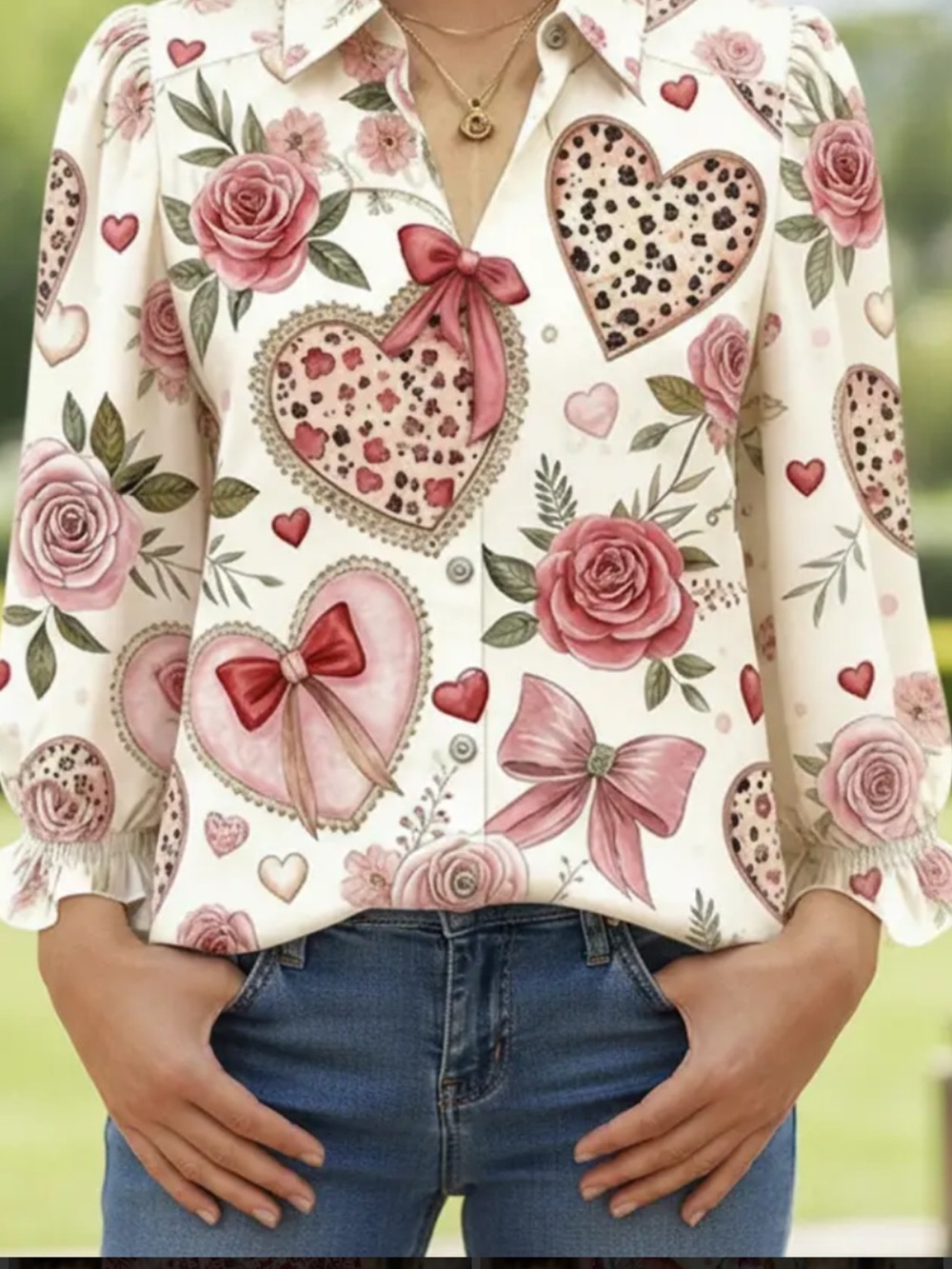 Cherrybetty Women's Cream Floral & Heart Print Button-Down Shirt size M